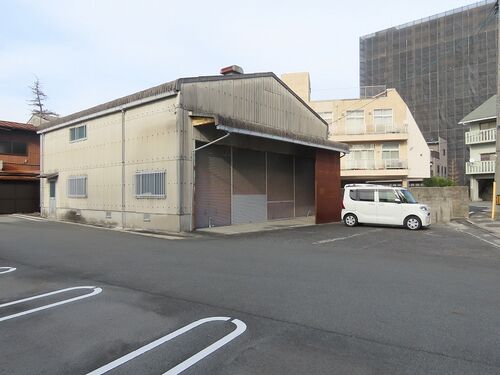 commercial 駅通り1丁目